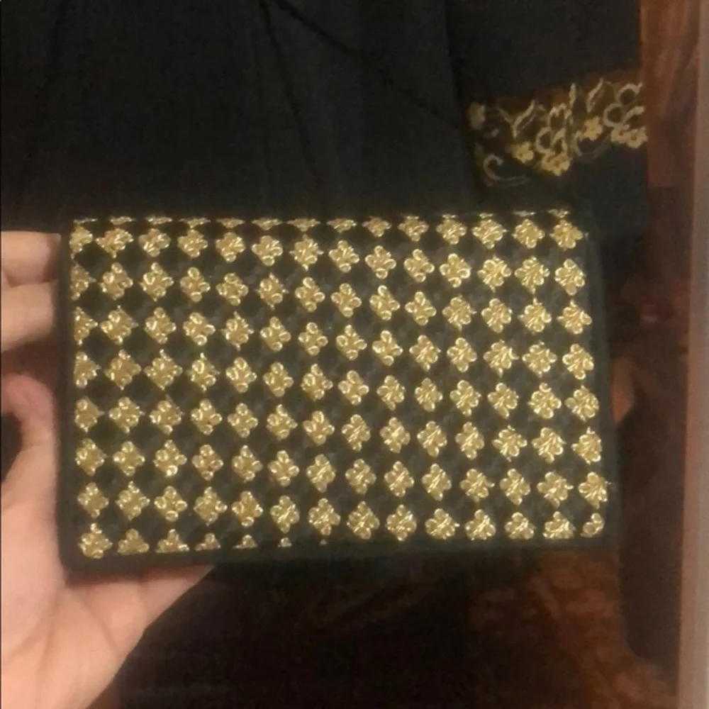 Jacket and matching purse , like new condition - Picture 5 of 9
